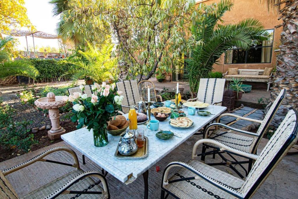 מרקש Aux Portes De Marrakech Villa Arts & Deco Avec Piscine מראה חיצוני תמונה